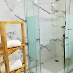 Apartament Touring *