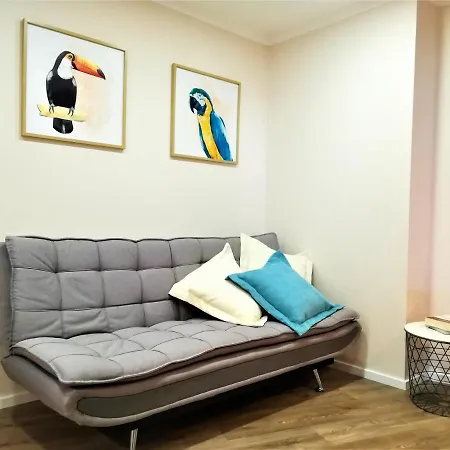 Touring Apartment *