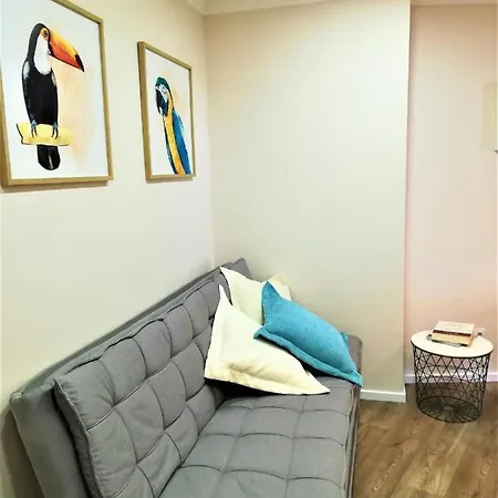 Apartment Touring