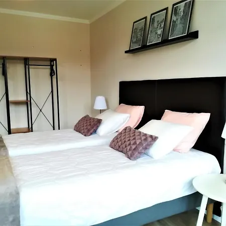 Apartment Touring *