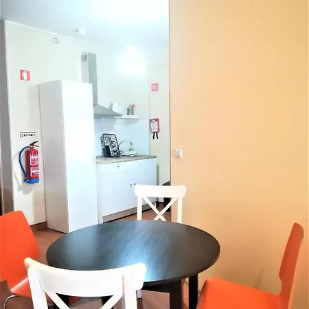 Touring Apartment *