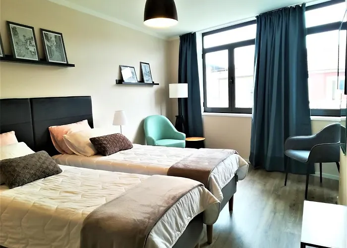 Apartament Touring *