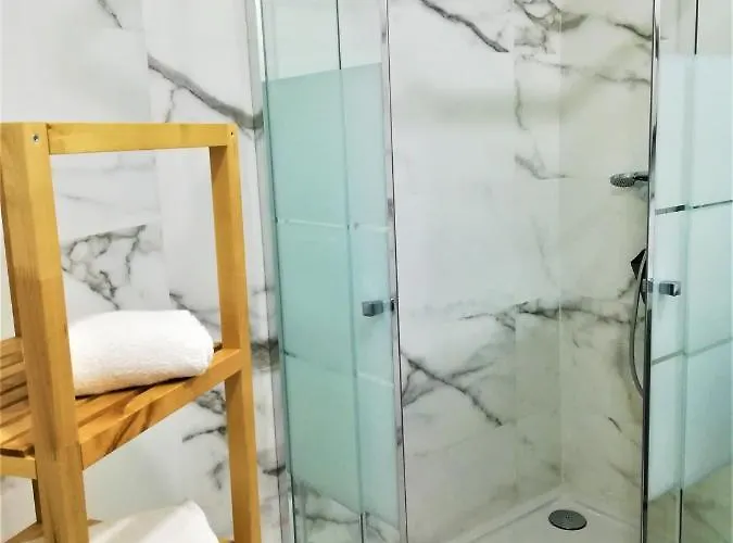 Apartament Touring *