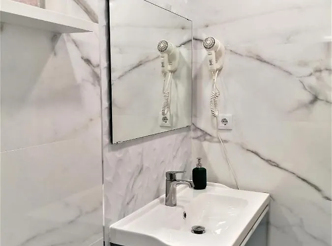 Apartament Touring *