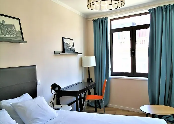 Apartament Touring *